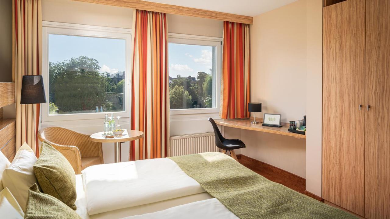 Parkhotel Landau Landau in der Pfalz Bagian luar foto